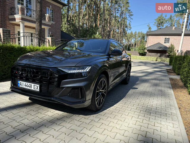 Серый Ауди SQ8, объемом двигателя 4 л и пробегом 130 тыс. км за 79700 $, фото 3 на Automoto.ua