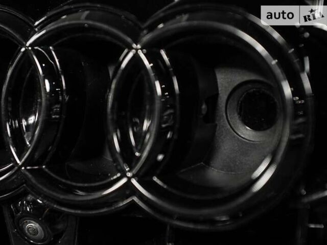 Сірий Ауді SQ8, об'ємом двигуна 4 л та пробігом 35 тис. км за 157000 $, фото 68 на Automoto.ua