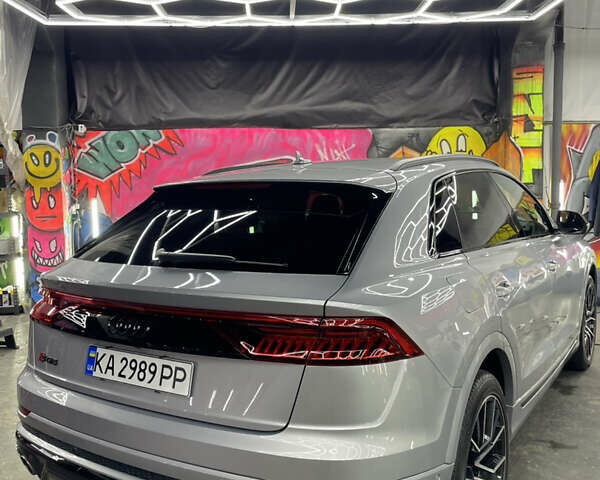 Ауди SQ8 2021 в Киеве на Automoto.ua Серый Ауди SQ8, объемом двигателя 4 л и пробегом 62 тыс. км за 84900 $, фото 31 на Automoto.ua