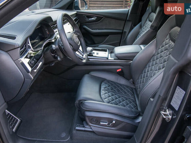 Серый Ауди SQ8, объемом двигателя 4 л и пробегом 130 тыс. км за 79700 $, фото 9 на Automoto.ua