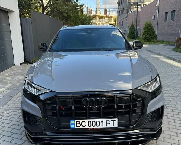 Ауди SQ8 2022 в Львове на Automoto.ua Серый Ауди SQ8, объемом двигателя 4 л и пробегом 40 тыс. км за 92000 $, фото 2 на Automoto.ua