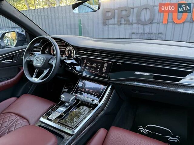 Серый Ауди SQ8, объемом двигателя 4 л и пробегом 92 тыс. км за 82000 $, фото 28 на Automoto.ua