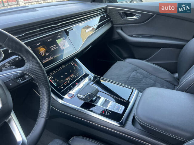 Серый Ауди SQ8, объемом двигателя 4 л и пробегом 56 тыс. км за 88888 $, фото 10 на Automoto.ua