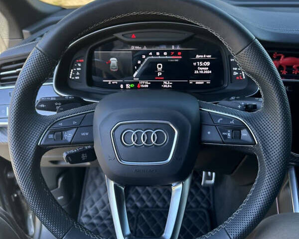 Серый Ауди SQ8, объемом двигателя 4 л и пробегом 31 тыс. км за 109000 $, фото 21 на Automoto.ua