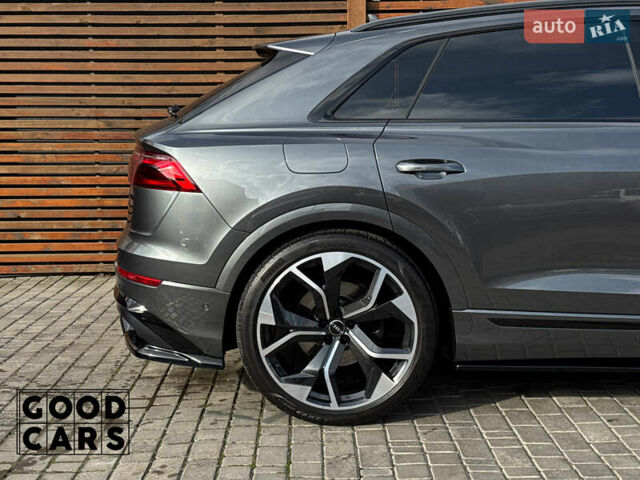 Серый Ауди SQ8, объемом двигателя 4 л и пробегом 15 тыс. км за 120000 $, фото 11 на Automoto.ua