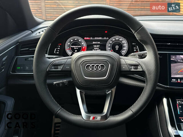 Серый Ауди SQ8, объемом двигателя 4 л и пробегом 15 тыс. км за 120000 $, фото 32 на Automoto.ua