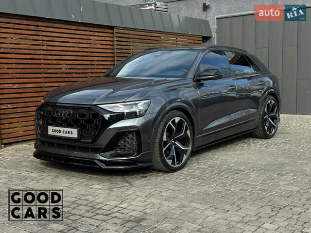 Серый Ауди SQ8, объемом двигателя 4 л и пробегом 15 тыс. км за 120000 $, фото 2 на Automoto.ua