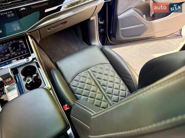 Синій Ауді SQ8, об'ємом двигуна 4 л та пробігом 94 тис. км за 89000 $, фото 29 на Automoto.ua