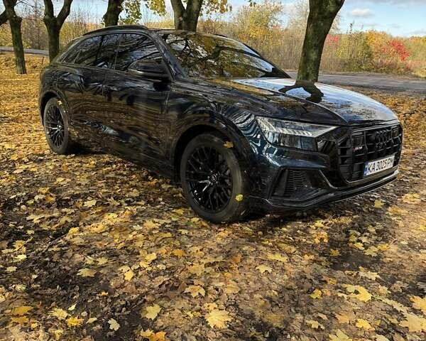 Ауди SQ8 2023 в Киеве на Automoto.ua Синий Ауди SQ8, объемом двигателя 4 л и пробегом 33 тыс. км за 97700 $, фото 2 на Automoto.ua