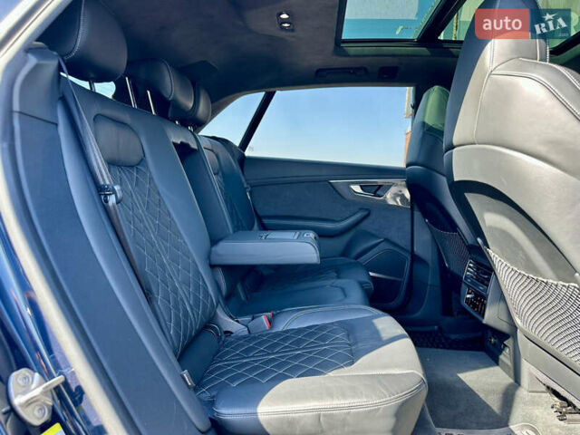 Синий Ауди SQ8, объемом двигателя 4 л и пробегом 33 тыс. км за 94990 $, фото 44 на Automoto.ua
