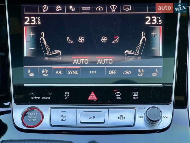 Синий Ауди SQ8, объемом двигателя 4 л и пробегом 33 тыс. км за 94990 $, фото 58 на Automoto.ua