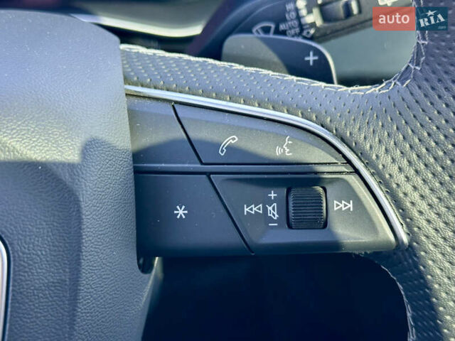 Синий Ауди SQ8, объемом двигателя 4 л и пробегом 33 тыс. км за 94990 $, фото 64 на Automoto.ua