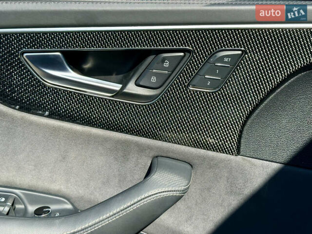 Синий Ауди SQ8, объемом двигателя 4 л и пробегом 33 тыс. км за 94990 $, фото 32 на Automoto.ua