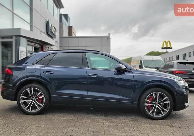 Ауди SQ8 2025 в Хмельницком на Automoto.ua Синий Ауди SQ8, объемом двигателя 4 л и пробегом 15 тыс. км за 143000 $, фото 2 на Automoto.ua