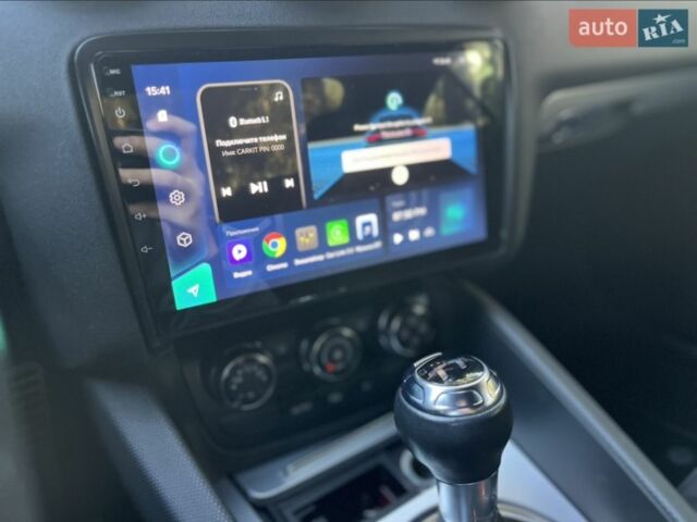 Белый Ауди ТТ, объемом двигателя 2 л и пробегом 138 тыс. км за 12900 $, фото 4 на Automoto.ua