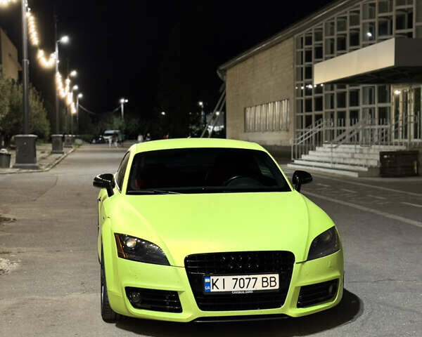 Белый Ауди ТТ, объемом двигателя 1.98 л и пробегом 220 тыс. км за 12500 $, фото 3 на Automoto.ua