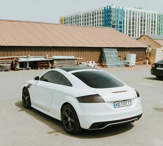 Белый Ауди ТТ, объемом двигателя 2 л и пробегом 76 тыс. км за 15500 $, фото 9 на Automoto.ua