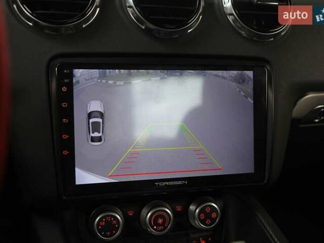 Белый Ауди ТТ, объемом двигателя 1.98 л и пробегом 143 тыс. км за 15000 $, фото 14 на Automoto.ua