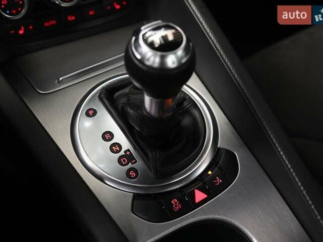 Белый Ауди ТТ, объемом двигателя 1.98 л и пробегом 143 тыс. км за 15000 $, фото 16 на Automoto.ua