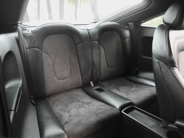 Білий Ауді TT, об'ємом двигуна 2 л та пробігом 143 тис. км за 15000 $, фото 7 на Automoto.ua