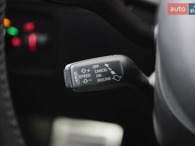 Белый Ауди ТТ, объемом двигателя 1.98 л и пробегом 143 тыс. км за 15000 $, фото 17 на Automoto.ua