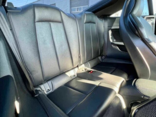 Белый Ауди ТТ, объемом двигателя 2 л и пробегом 76 тыс. км за 10900 $, фото 8 на Automoto.ua