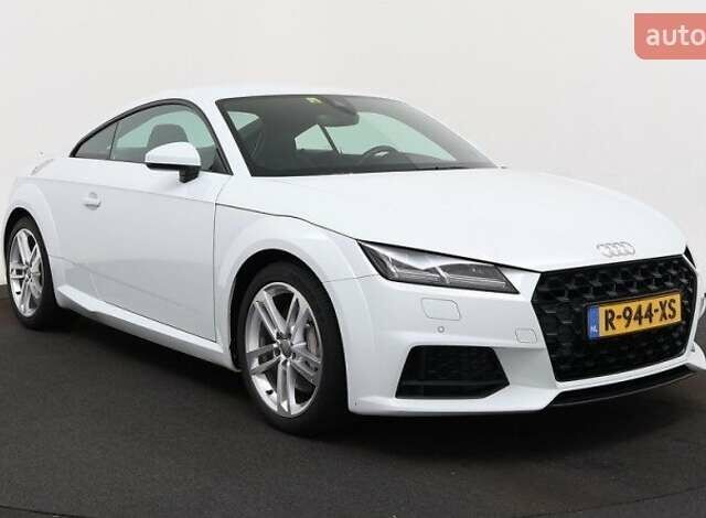 Белый Ауди ТТ, объемом двигателя 2 л и пробегом 36 тыс. км за 37887 $, фото 22 на Automoto.ua