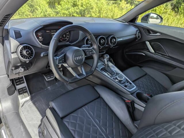 Черный Ауди ТТ, объемом двигателя 2 л и пробегом 76 тыс. км за 5400 $, фото 15 на Automoto.ua