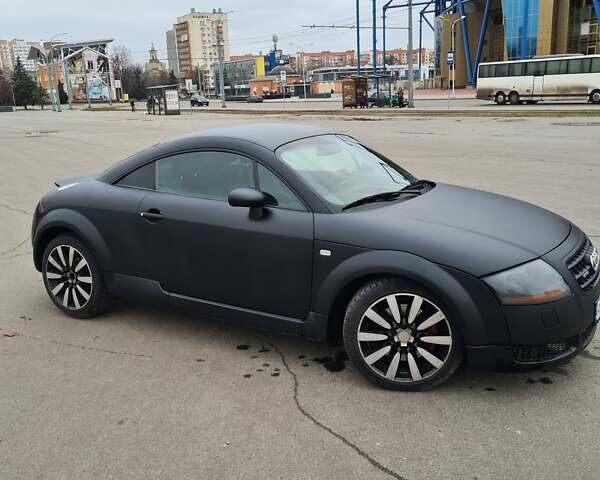 Черный Ауди ТТ, объемом двигателя 1.8 л и пробегом 283 тыс. км за 5700 $, фото 17 на Automoto.ua