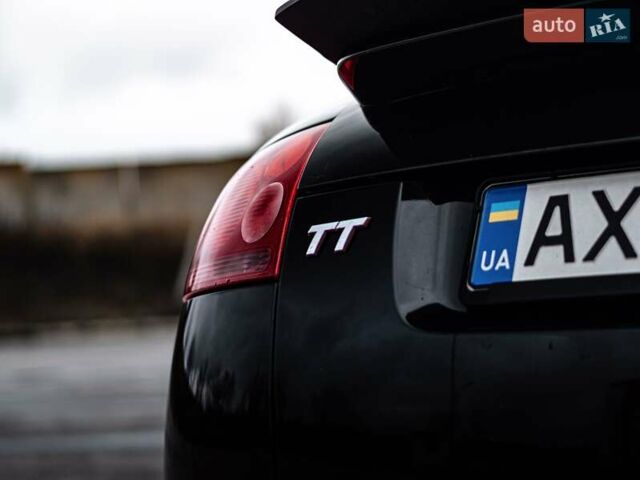 Черный Ауди ТТ, объемом двигателя 1.8 л и пробегом 262 тыс. км за 8000 $, фото 26 на Automoto.ua
