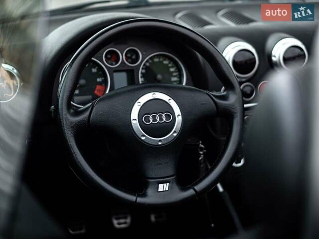 Черный Ауди ТТ, объемом двигателя 1.8 л и пробегом 262 тыс. км за 8000 $, фото 38 на Automoto.ua