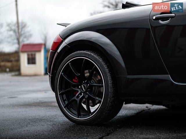 Черный Ауди ТТ, объемом двигателя 1.8 л и пробегом 262 тыс. км за 8000 $, фото 23 на Automoto.ua