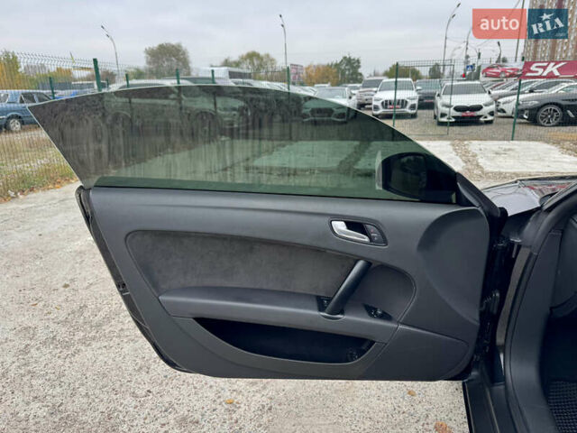 Ауди ТТ 2006 в Киеве на Automoto.ua Черный Ауди ТТ, объемом двигателя 1.98 л и пробегом 178 тыс. км за 9900 $, фото 11 на Automoto.ua