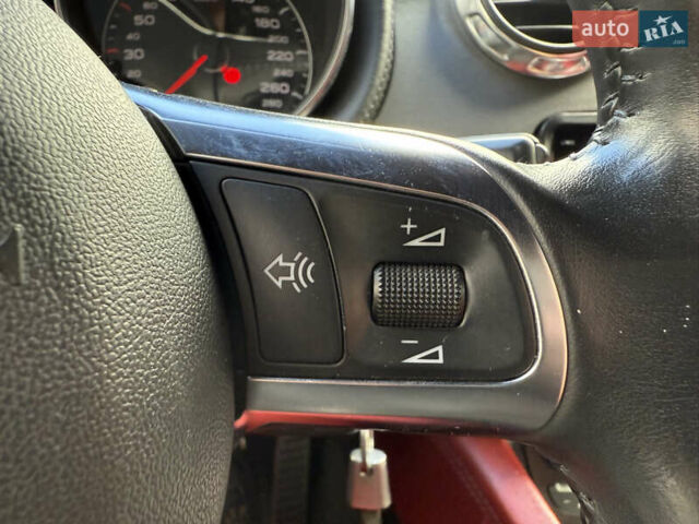 Черный Ауди ТТ, объемом двигателя 2 л и пробегом 180 тыс. км за 9900 $, фото 18 на Automoto.ua