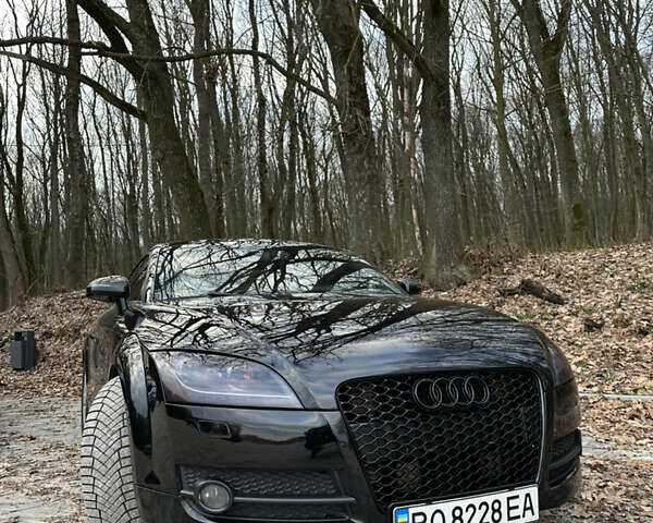 Чорний Ауді TT, об'ємом двигуна 3.2 л та пробігом 255 тис. км за 16200 $, фото 7 на Automoto.ua