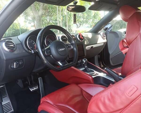 Чорний Ауді TT, об'ємом двигуна 2 л та пробігом 184 тис. км за 13800 $, фото 11 на Automoto.ua