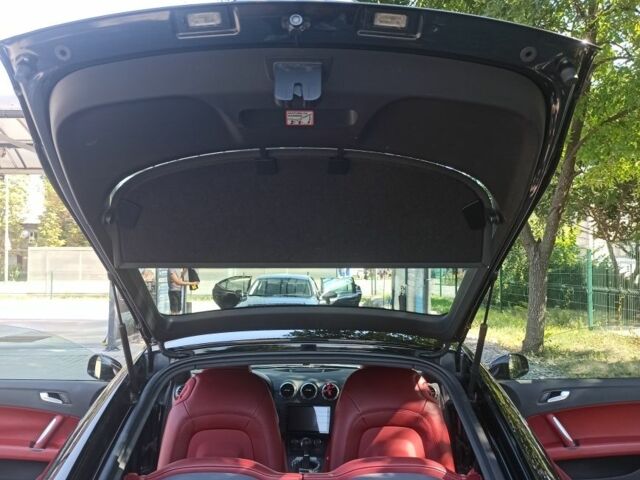 Черный Ауди ТТ, объемом двигателя 2 л и пробегом 189 тыс. км за 9900 $, фото 7 на Automoto.ua