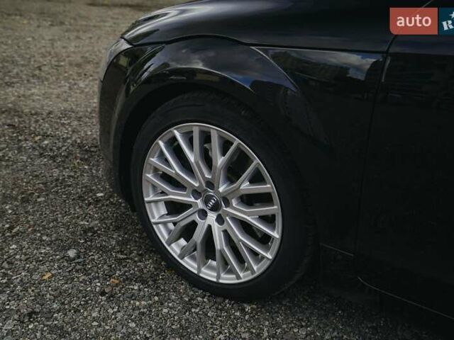 Черный Ауди ТТ, объемом двигателя 3.2 л и пробегом 97 тыс. км за 13000 $, фото 11 на Automoto.ua