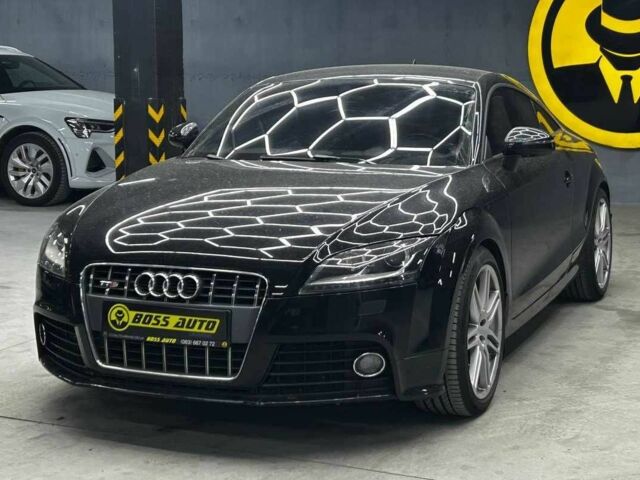 Черный Ауди ТТ, объемом двигателя 2 л и пробегом 204 тыс. км за 10000 $, фото 2 на Automoto.ua