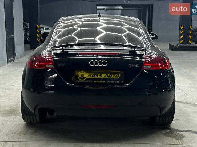 Чорний Ауді TT, об'ємом двигуна 1.98 л та пробігом 204 тис. км за 10000 $, фото 4 на Automoto.ua