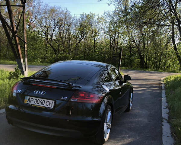 Черный Ауди ТТ, объемом двигателя 1.97 л и пробегом 305 тыс. км за 13999 $, фото 8 на Automoto.ua