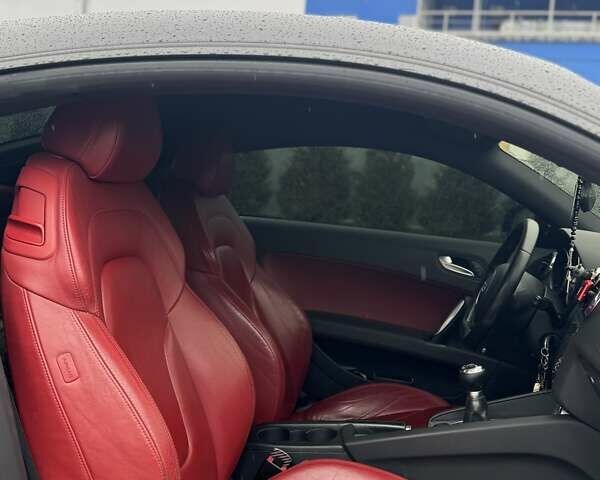 Черный Ауди ТТ, объемом двигателя 1.8 л и пробегом 202 тыс. км за 13200 $, фото 12 на Automoto.ua