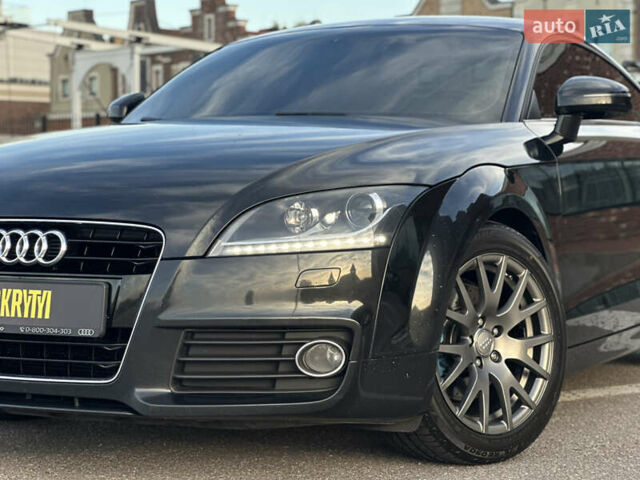 Чорний Ауді TT, об'ємом двигуна 2 л та пробігом 254 тис. км за 18500 $, фото 4 на Automoto.ua