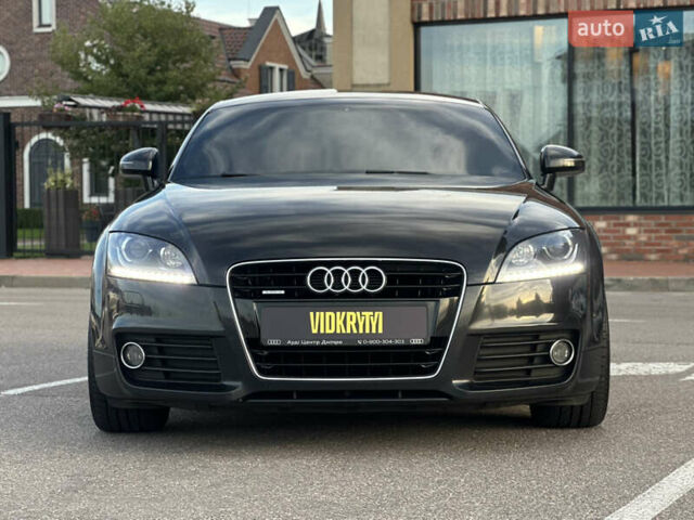 Чорний Ауді TT, об'ємом двигуна 2 л та пробігом 254 тис. км за 18500 $, фото 2 на Automoto.ua
