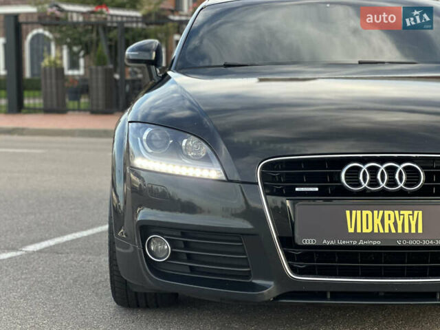 Чорний Ауді TT, об'ємом двигуна 2 л та пробігом 254 тис. км за 18500 $, фото 3 на Automoto.ua