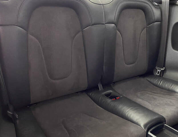 Черный Ауди ТТ, объемом двигателя 1.98 л и пробегом 90 тыс. км за 15250 $, фото 19 на Automoto.ua