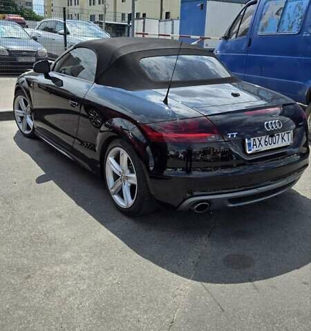 Черный Ауди ТТ, объемом двигателя 1.98 л и пробегом 72 тыс. км за 18000 $, фото 5 на Automoto.ua