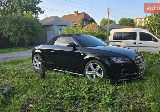 Черный Ауди ТТ, объемом двигателя 1.98 л и пробегом 72 тыс. км за 18000 $, фото 4 на Automoto.ua