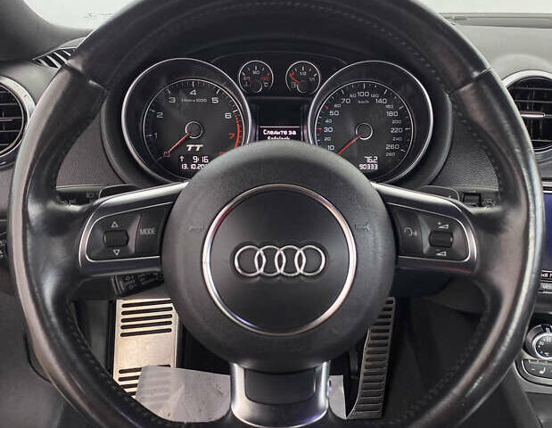 Черный Ауди ТТ, объемом двигателя 1.98 л и пробегом 90 тыс. км за 15250 $, фото 7 на Automoto.ua