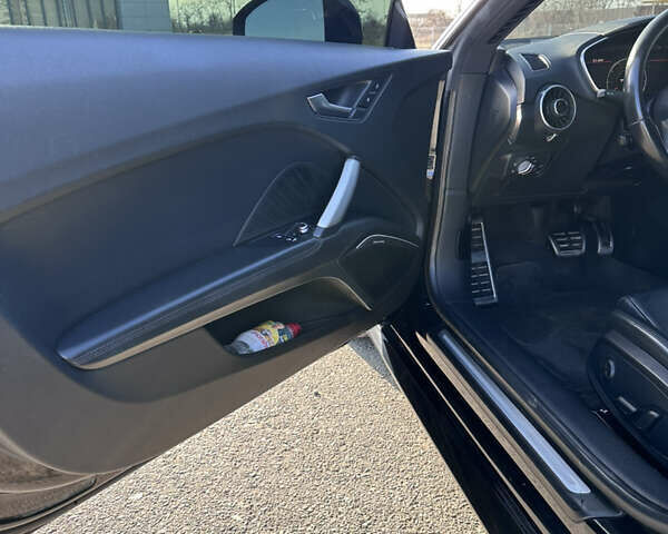 Чорний Ауді TT, об'ємом двигуна 1.98 л та пробігом 89 тис. км за 24999 $, фото 7 на Automoto.ua